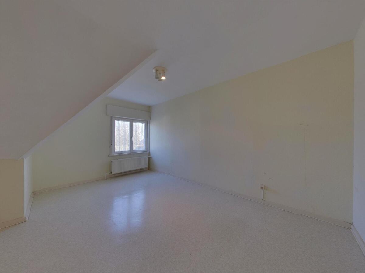 Charmante half-open woning op rustige ligging 