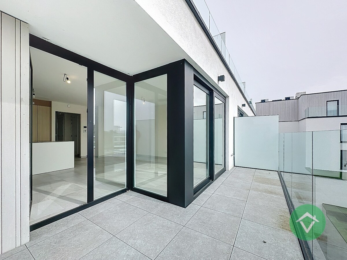 Topper aan de kust: duplex appartement met doorlopend zonneterras 