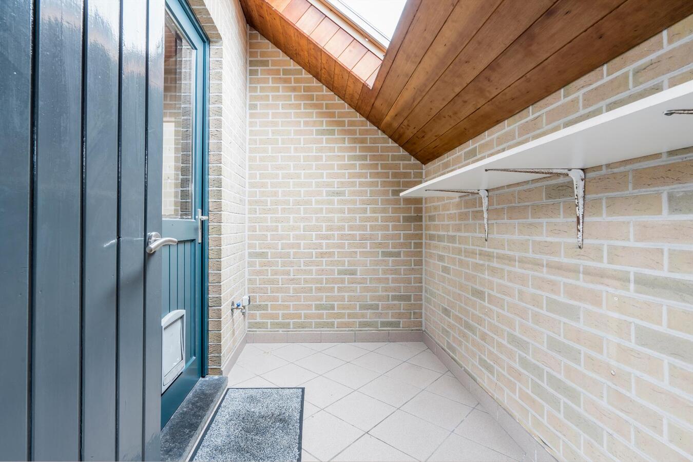 Gunstig gelegen, alleenstaande woning op een boogscheut van de Markt van Houthulst 
