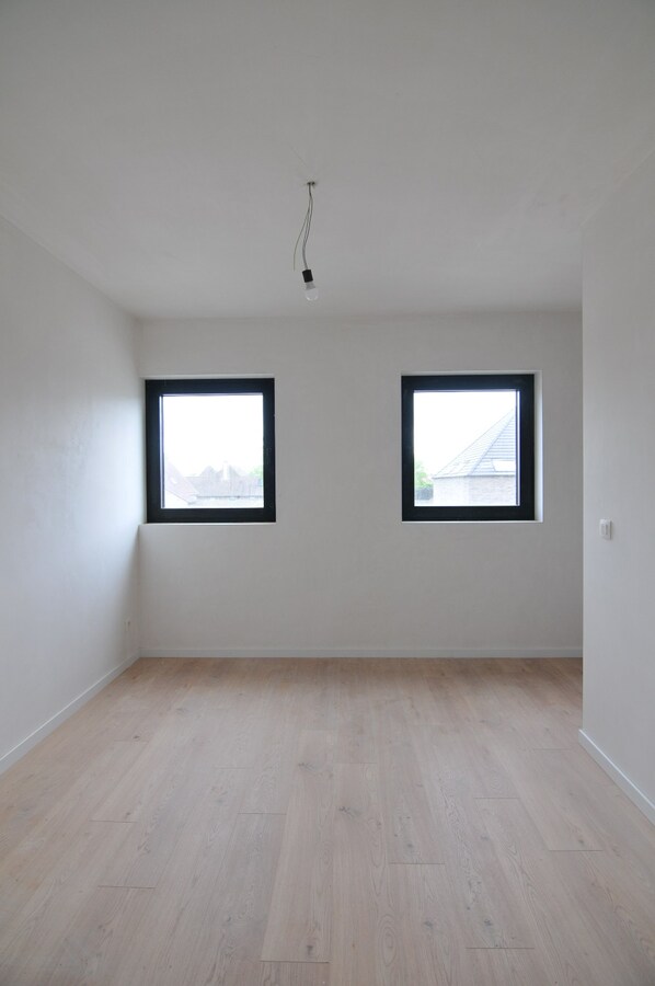 Nieuwbouwwoning te koop in rustige verkaveling te Sint-Baafs-Vijve 