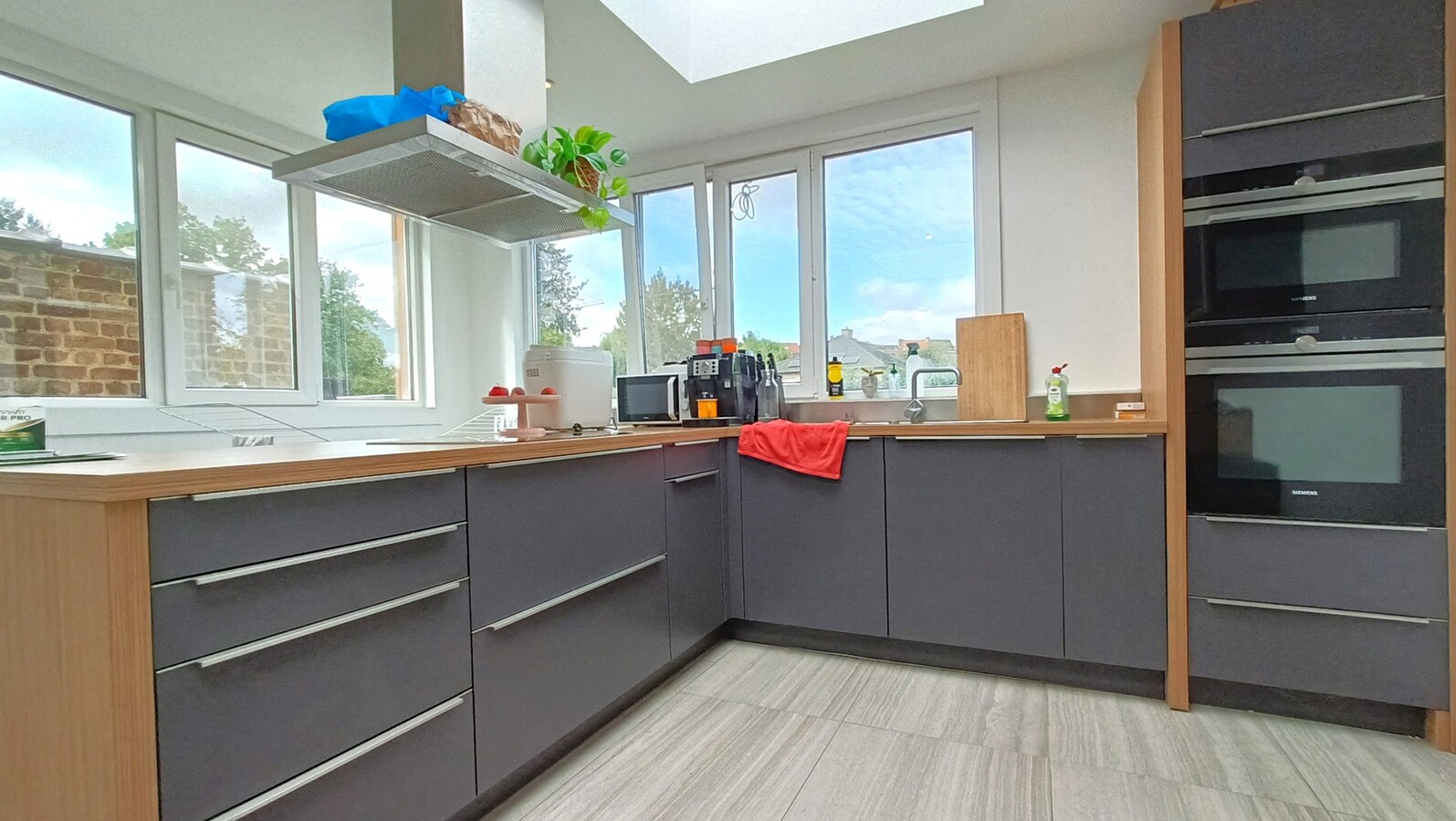 Woning met 3 slaapkamers, garage en tuin 