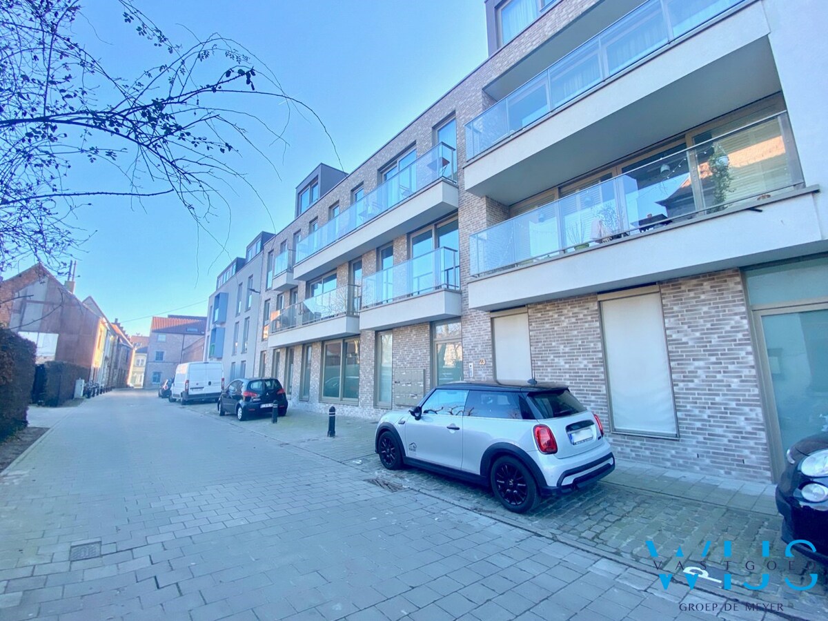 Instapklaar gelijkvloers appartement te CENTRUM GENT ! 