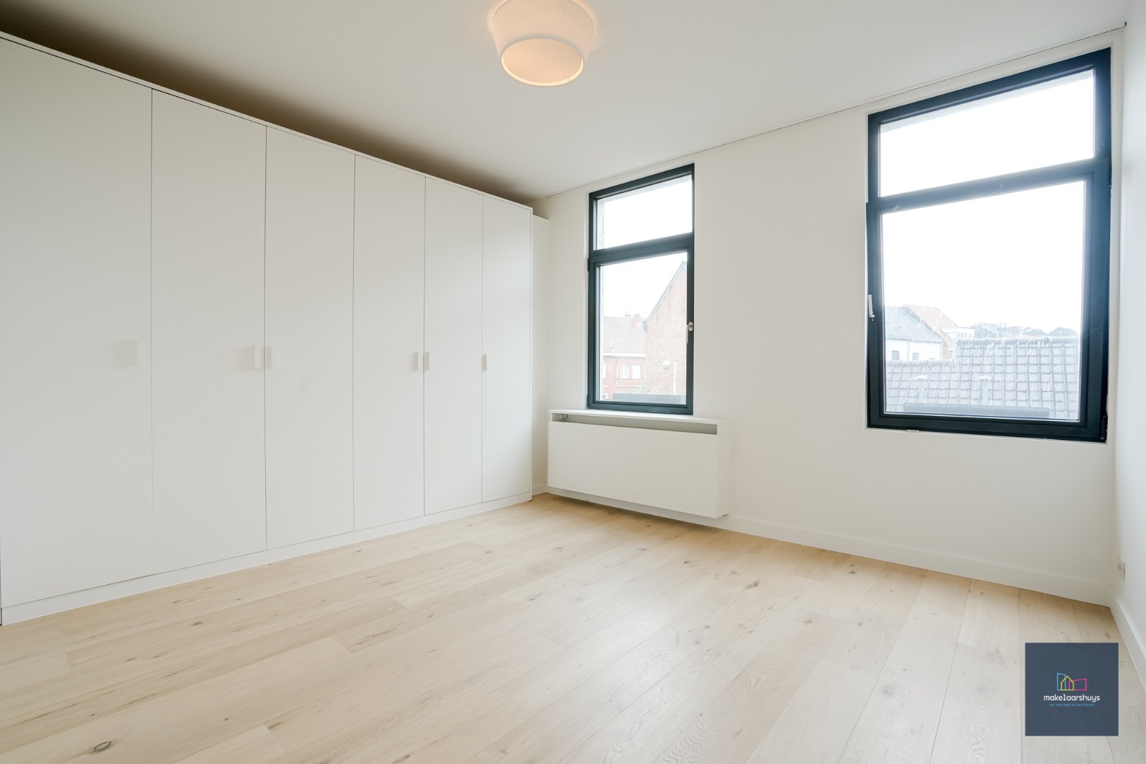 INSCHRIJVEN Instapklare woning MET garage te Gentbrugge 