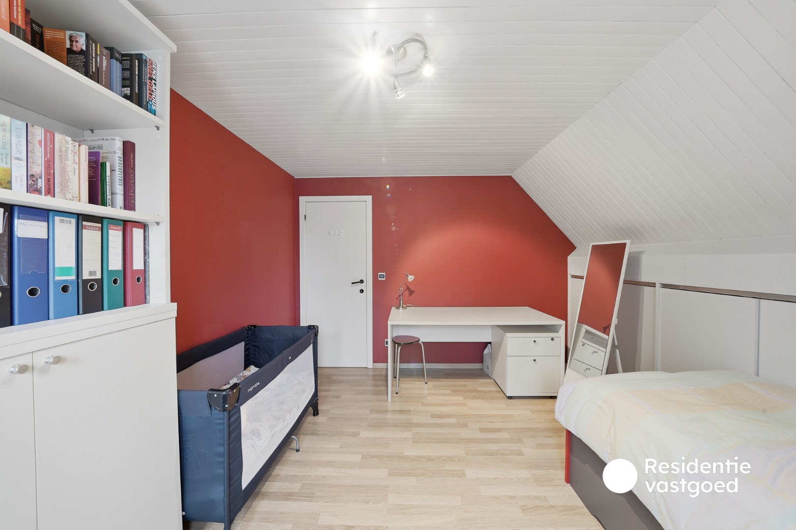Vrijstaande woning op ruim zonnig perceel in het landelijke Roksem/Ettelgem 