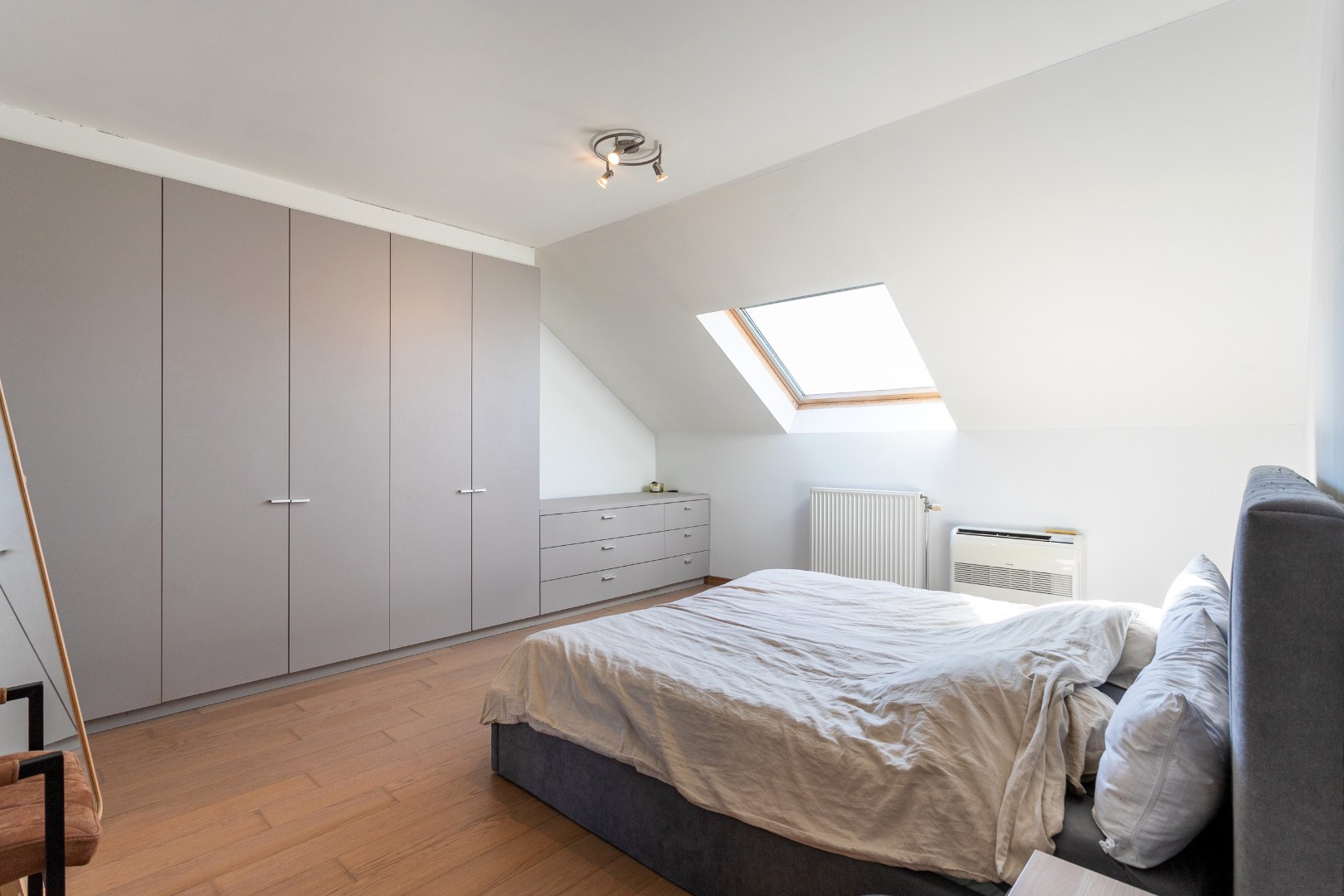 Energiezuinig duplex-app met 3 slpk, terras + staanplaats 