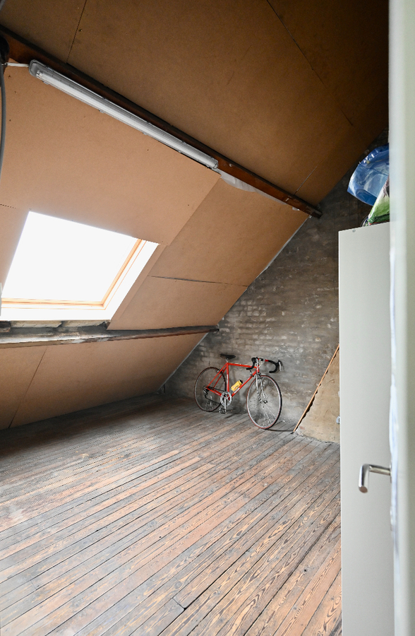 KARAKTERVOLLE WONING PAL IN CENTRUM ZUIENKERKEjavascript:__doPostBack('ctl00$tabsPlaceHolder$tabControl$4','') 