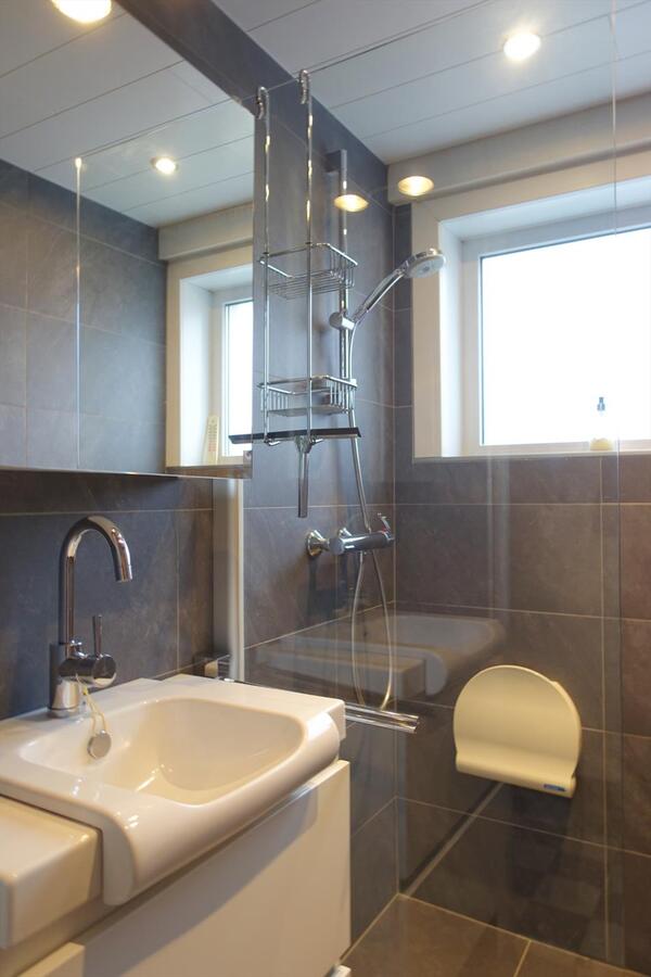 Rustig gelegen woning met garage 