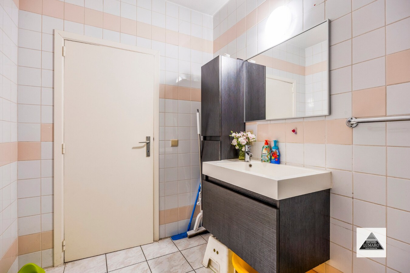 Comfortabel appartement met 2 slaapkamers en zolder 