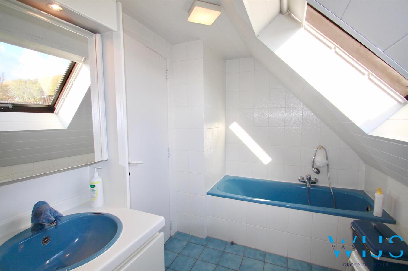 Volwaardig woonhuis met zongerichte tuin op absolute toplocatie in Ertvelde! 