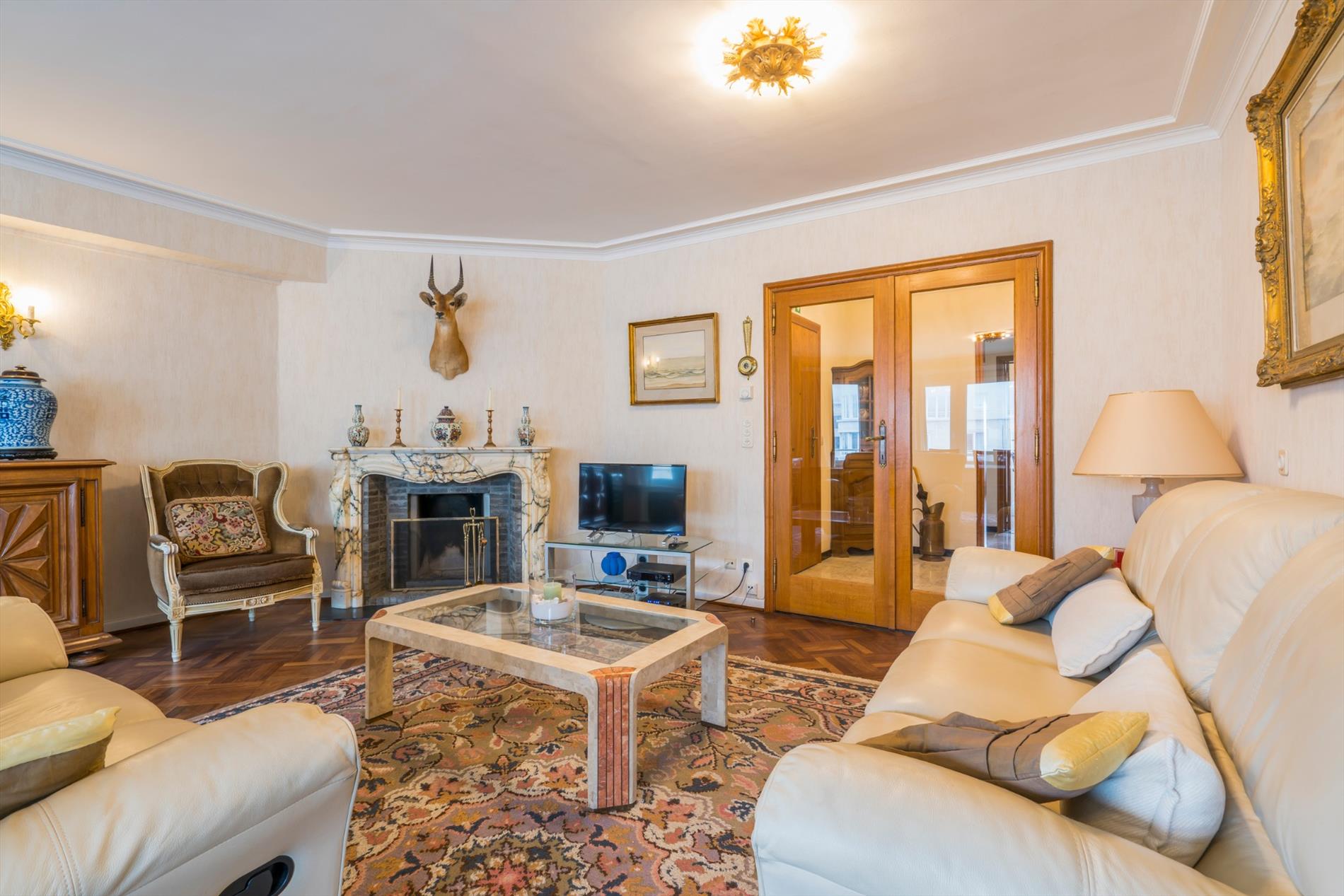 MODERN VAKANTIE APPARTEMENT OP TOPLIGGING (VAKANTIEVERHUUR) 