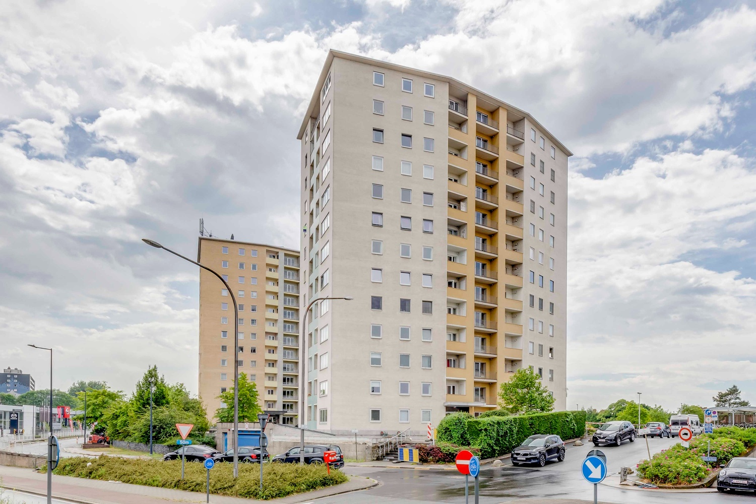 Instapklaar appartement met 2 terrassen te Ledeberg 