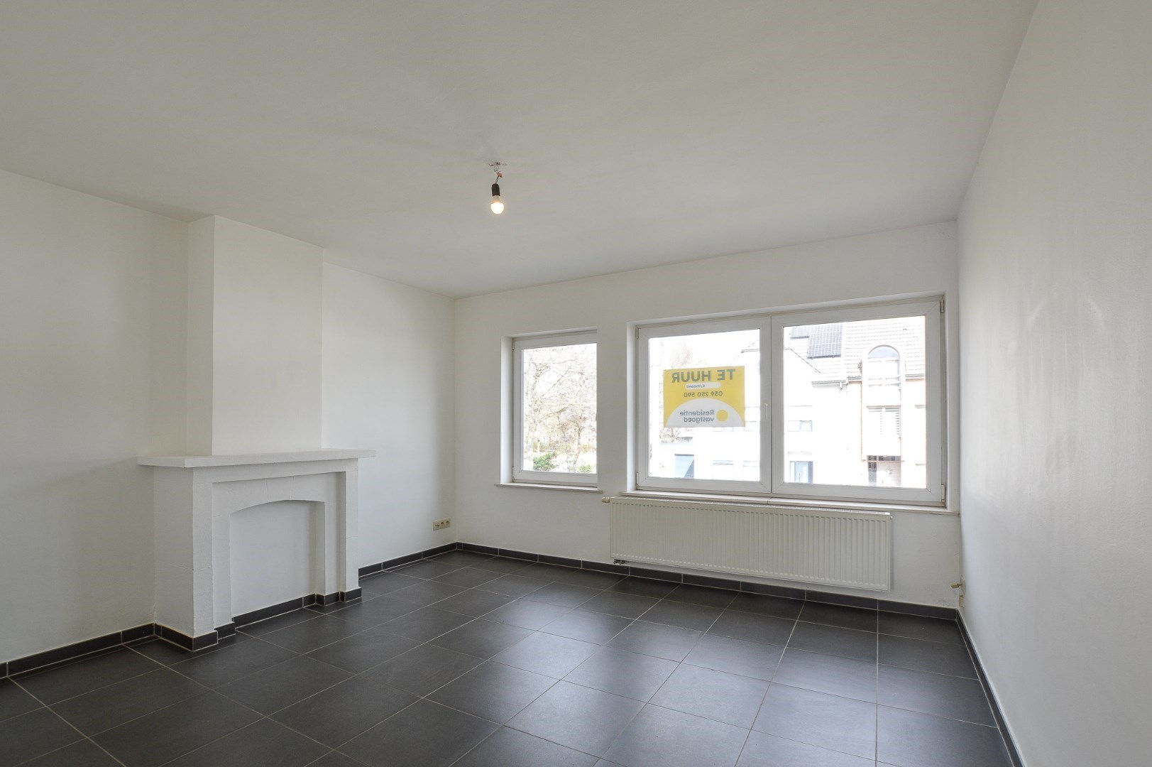 Zeer ruim duplexappartement met 2 slaapkamers te huur te Oostende 