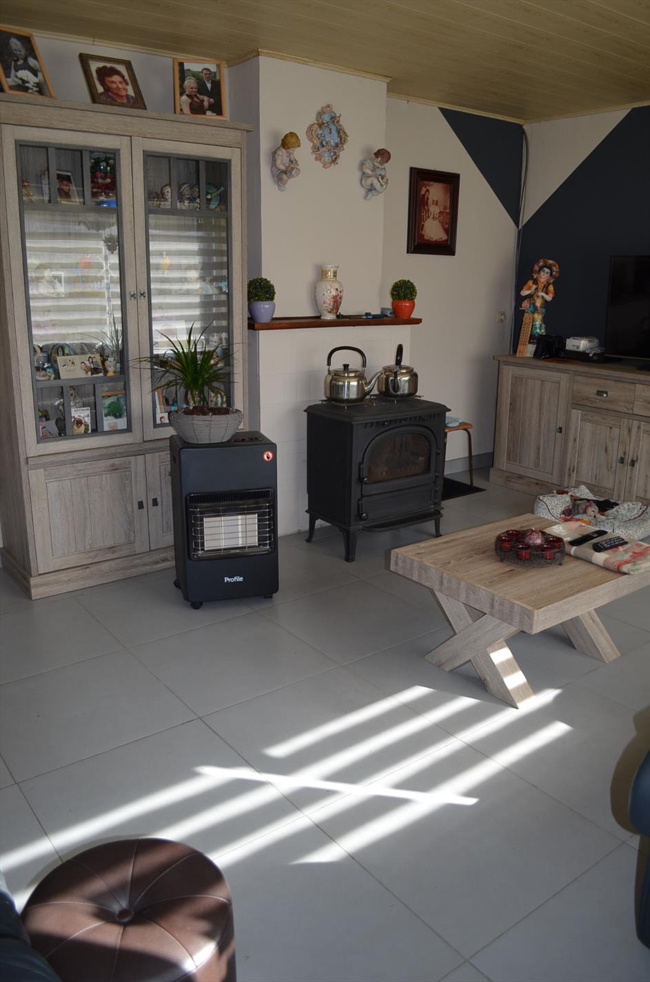 Gerenoveerde bungalow met 3 slpks en garage te Adegem 