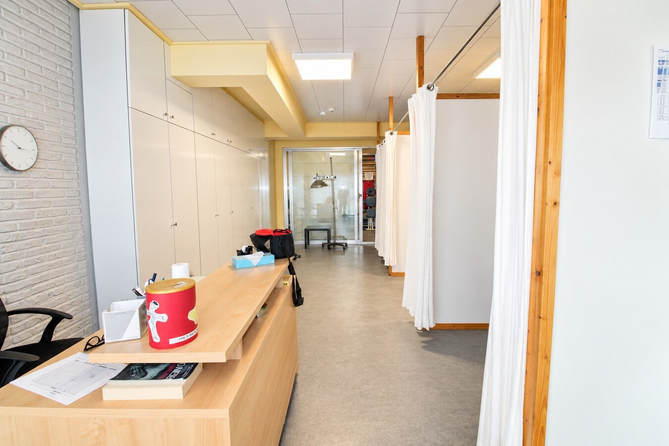 Te koop: Veelzijdige commerciële ruimte van 58 m² op uitstekende centrale ligging in Sint-Niklaas 