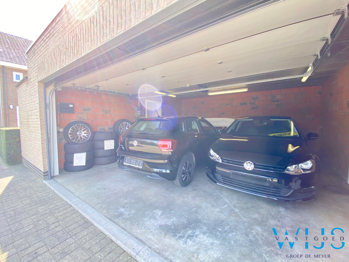 Multifunctionele bedrijfsruimte/ garage met bijhorende woning 