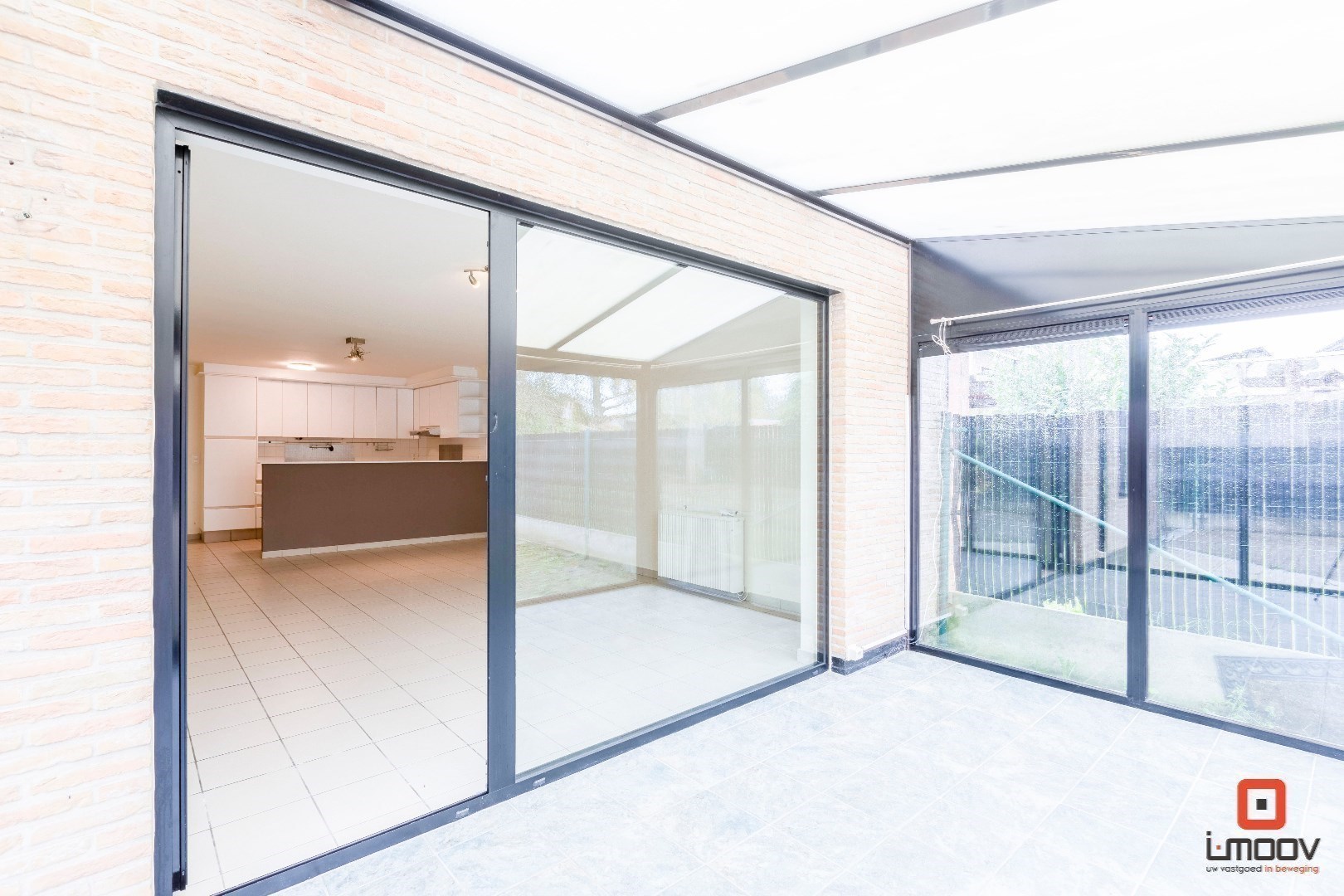 Zichtlocatie als handelspand of kantoorruimte met potentieel! 