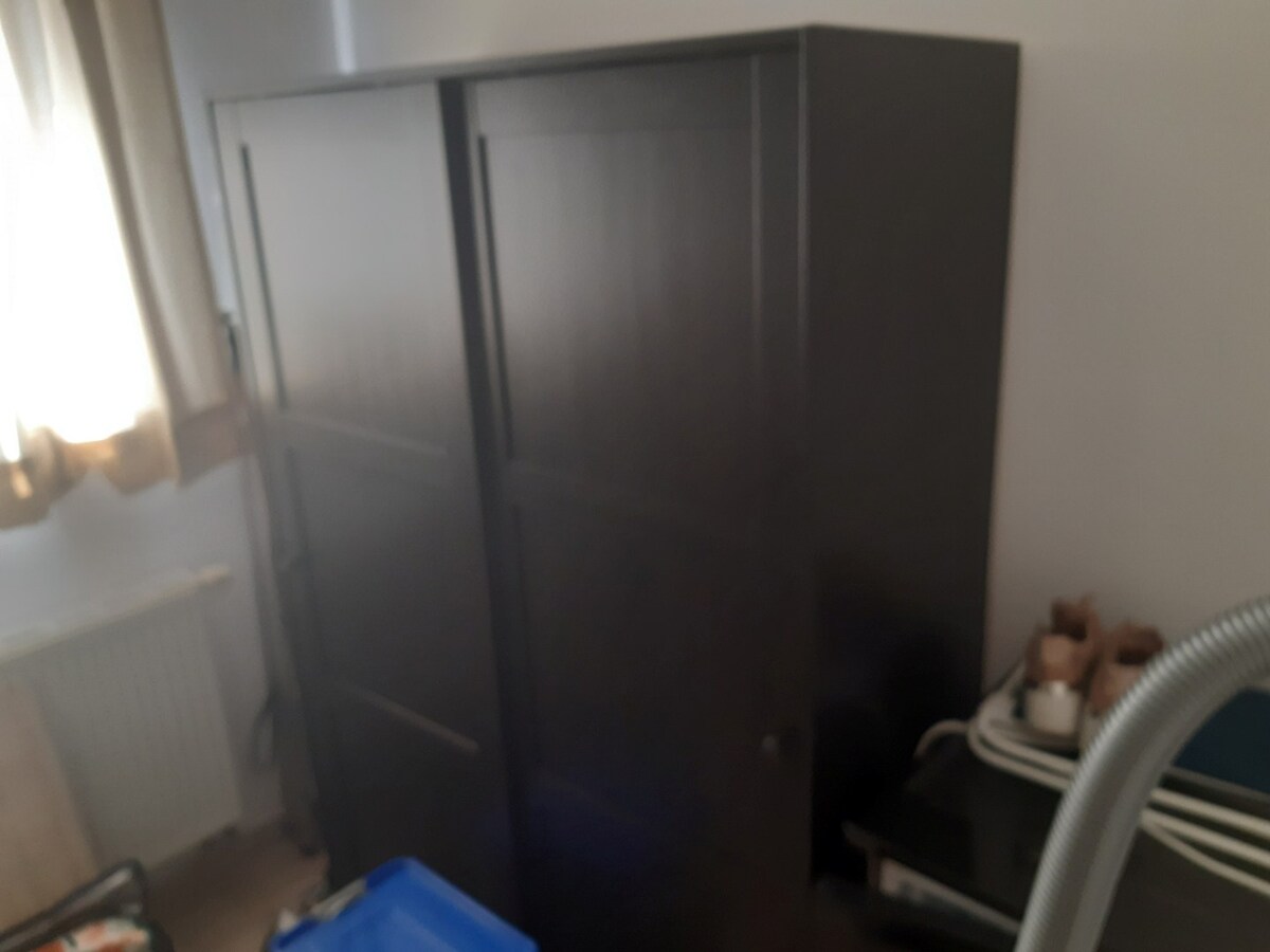 Eigentijds appartement met 2 autostaanplaatsen 