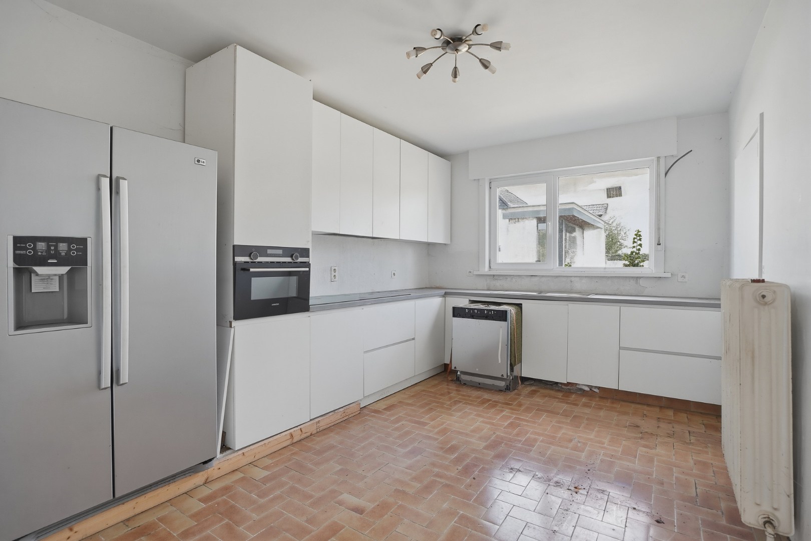 Bungalow op 959 m² met open zicht te Sijsele (Damme) 