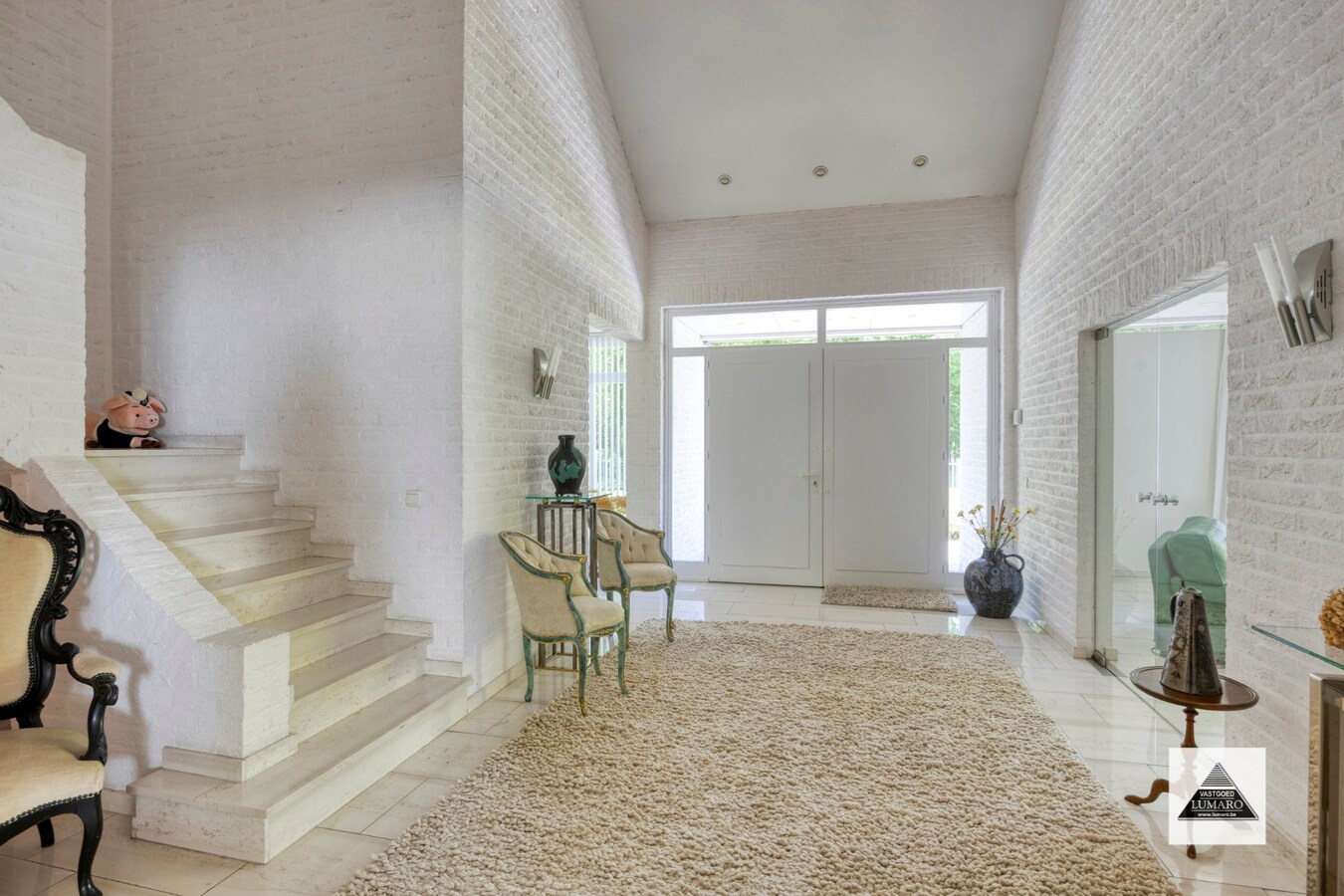 Residentieel gelegen villa op  perceel van  2.889 m². Aan Nationaal Park Hoge Kempen. 