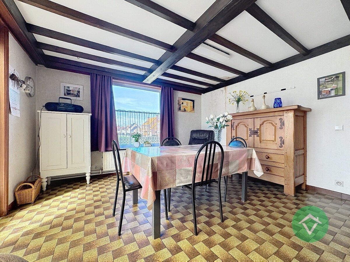 Woning met 3 slaapkamers en garage te Eernegem 