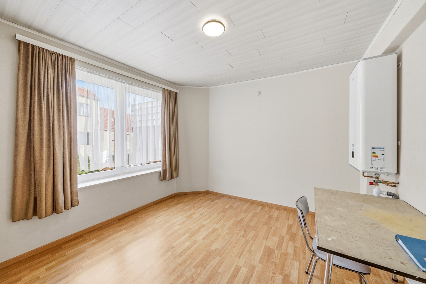 Instapklaar appartement met 2 slaapkamers te Oostende 