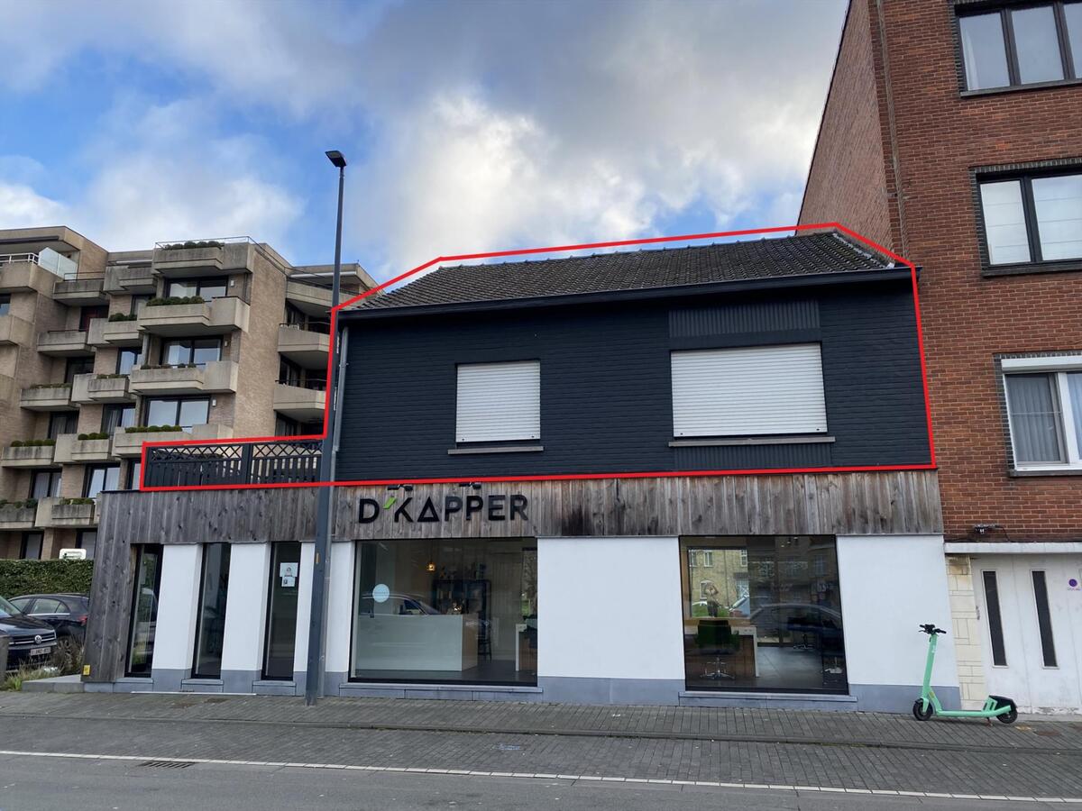 Centraal gelegen duplex appartement met 3 slaapkamers te Ieper 