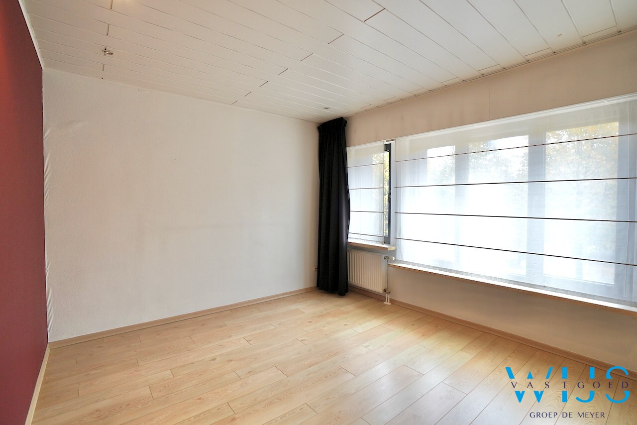 Instapklaar appartement in hartje Ertvelde ! 