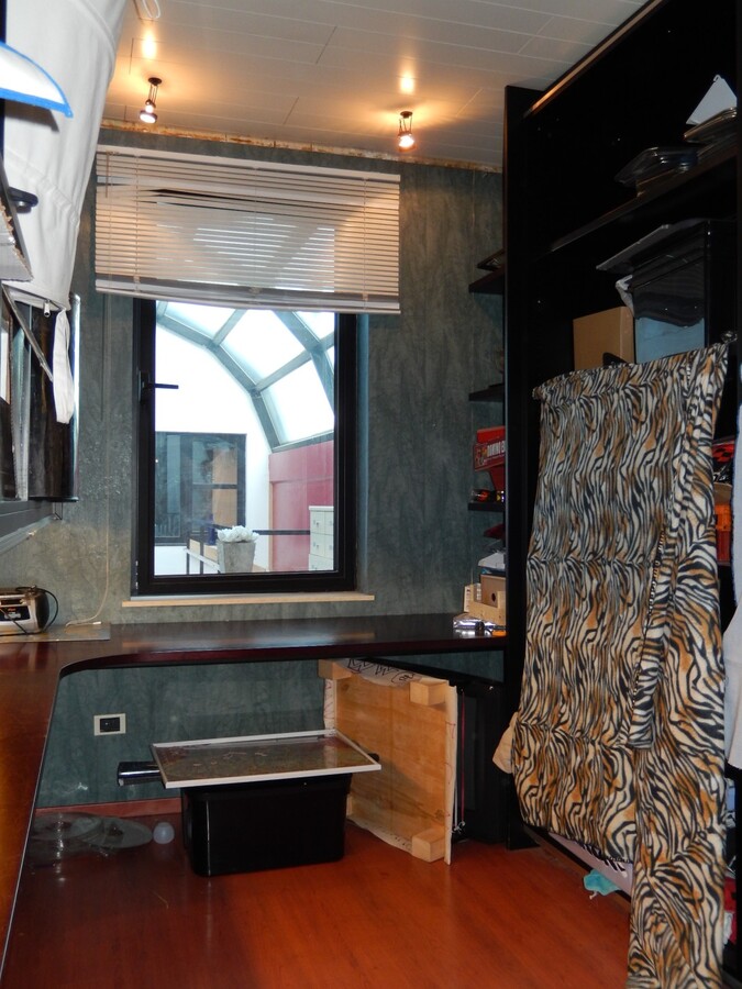 Instapklaar 3 slaapkamer appartement met groot zuidgericht terras 