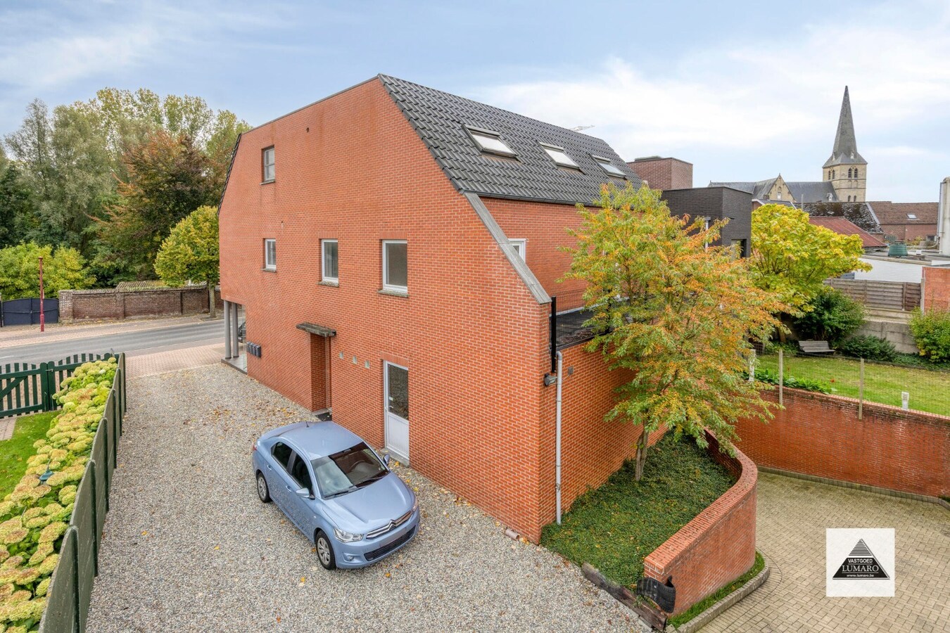 Comfortabel appartement met 2 slaapkamers en zolder 