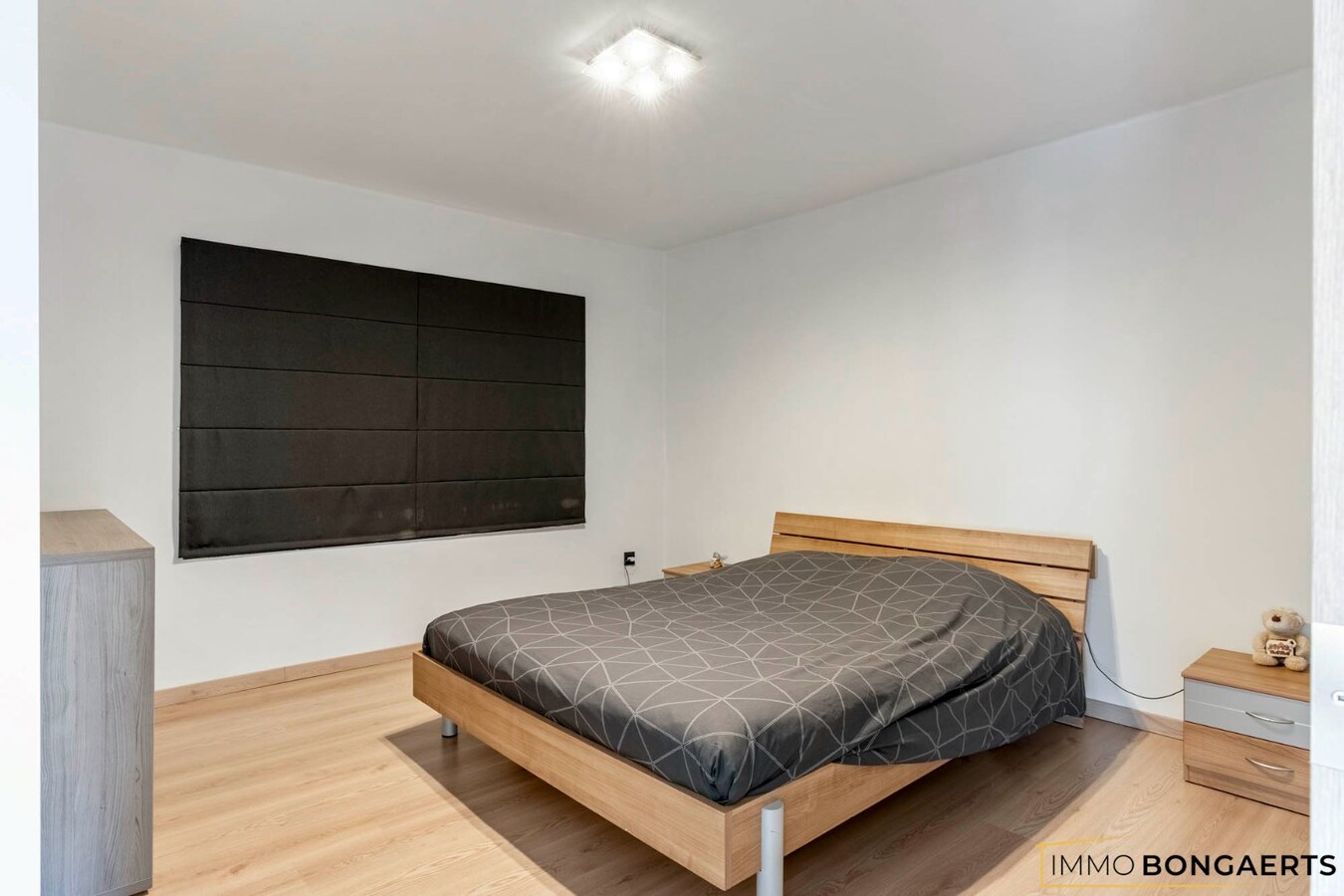 Gerenoveerde woning met vier slaapkamers 