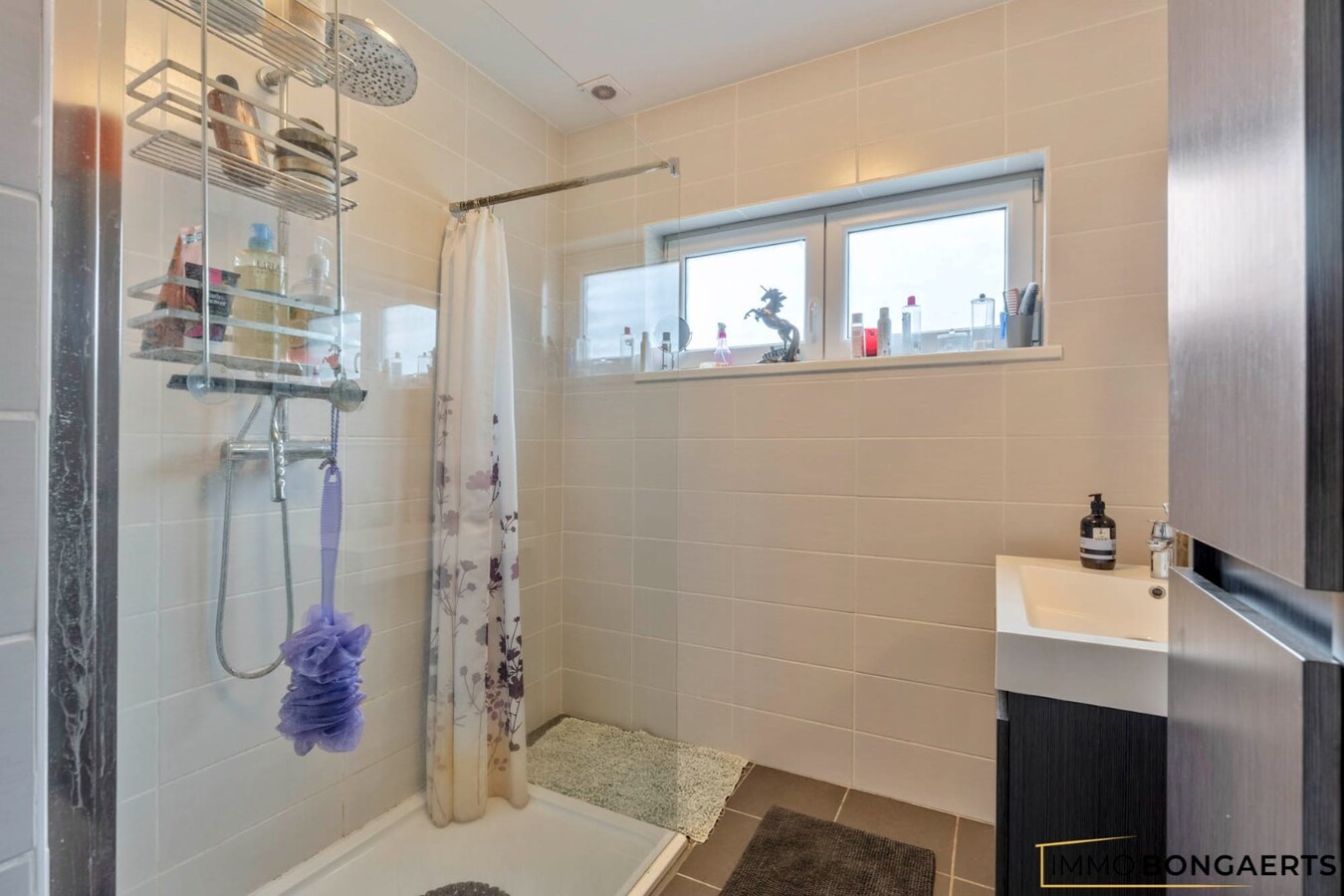 Gelijkvloerse woning met drie slaapkamers 