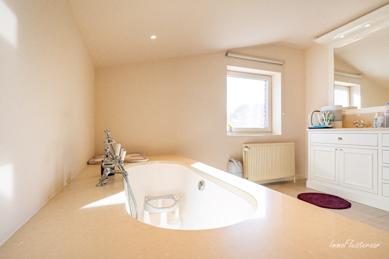 Volledig uitgeruste paardenaccommodatie op ca. 4,2 ha nabij Herentals 