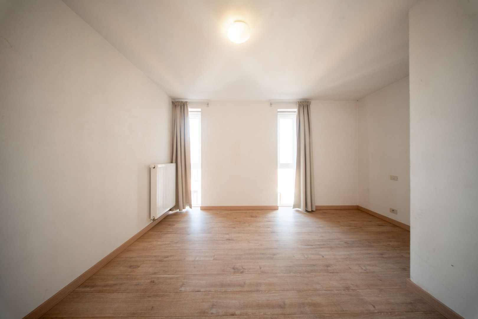 Instapklaar appartement met 3 slaapkamers, terras en garage 