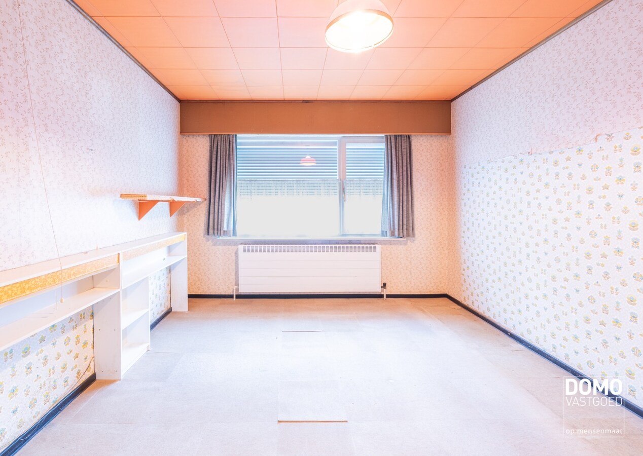 RUIME GELIJKVLOERSE WONING OP EEN PERCEEL VAN 12A 80CA MET 3 SLAAPKAMERS, EN GARAGE TE BOEKT (HEUSDEN-ZOLDER) 