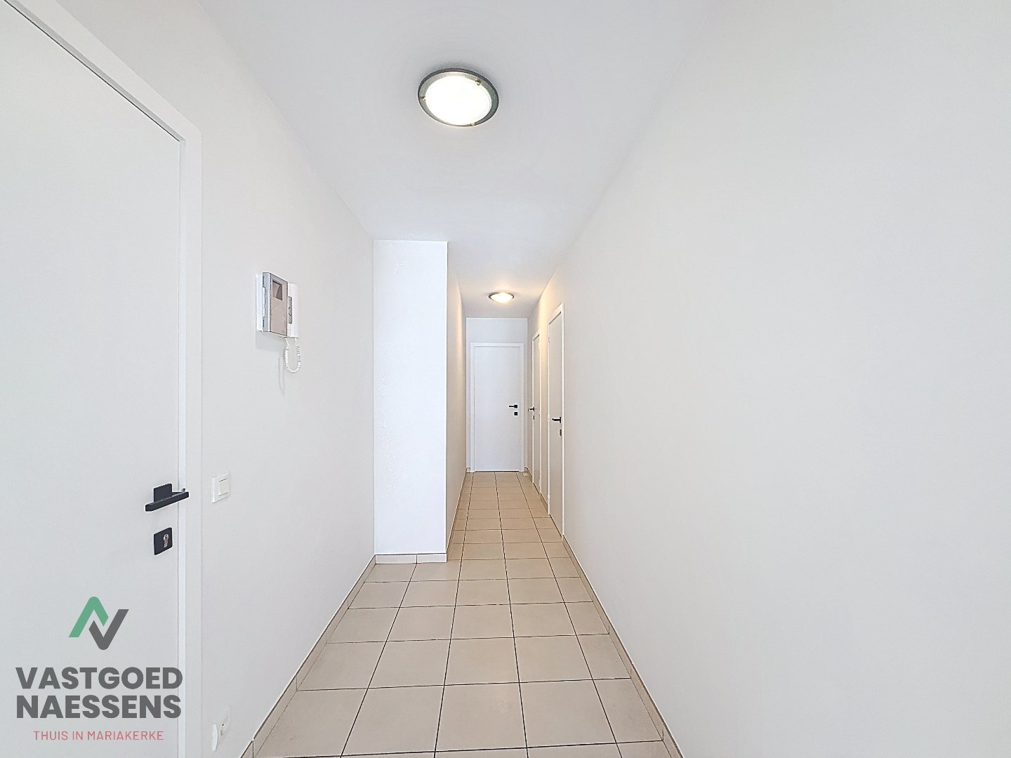 1 SLPK APP MET 2 TERRASSEN VLAKBIJ ZEEDIJK 