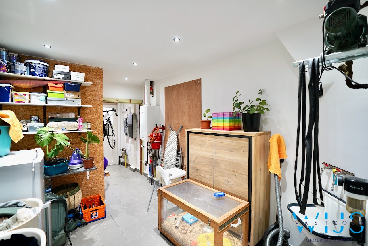 Instapklare gezinswoning in het toffe centrum van Assenede ! 