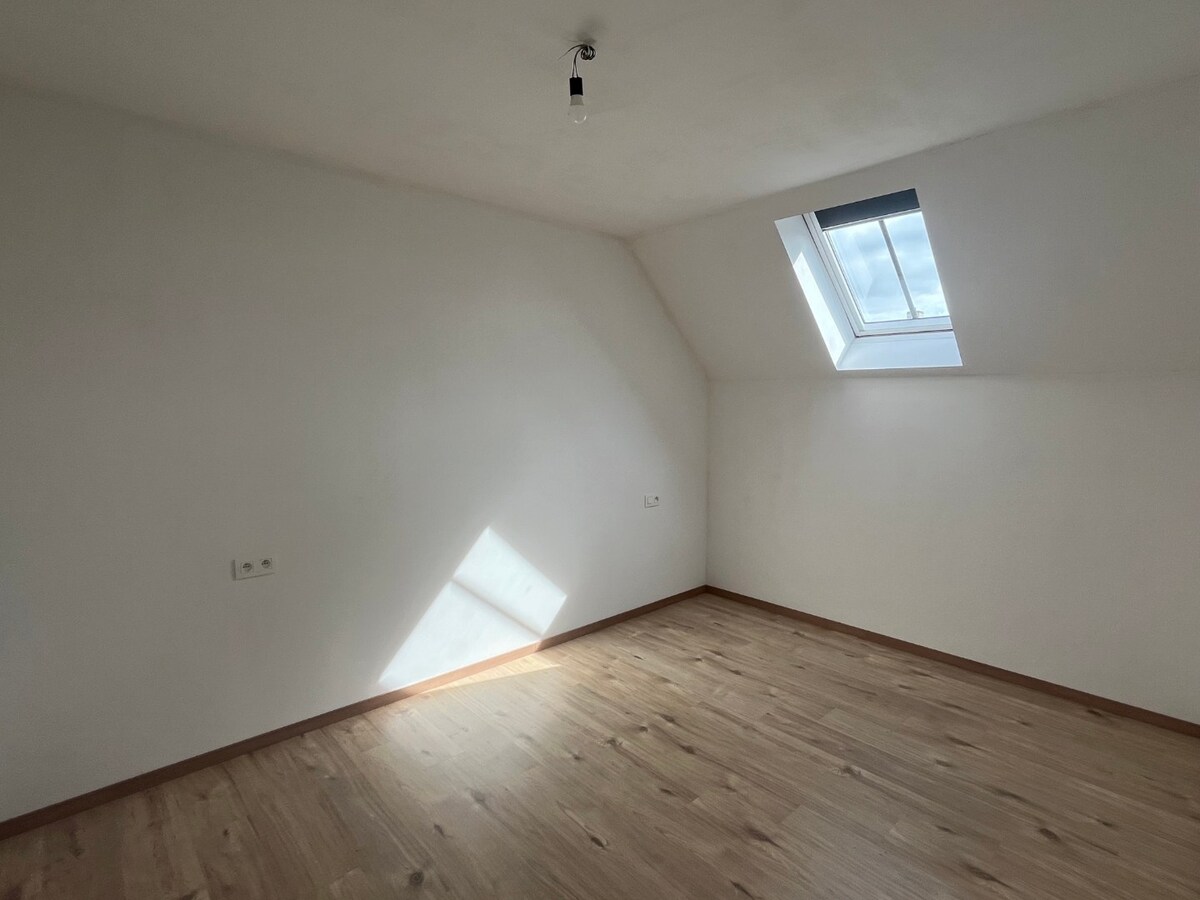 Nieuwbouwwoning in landelijke hoevestijl 