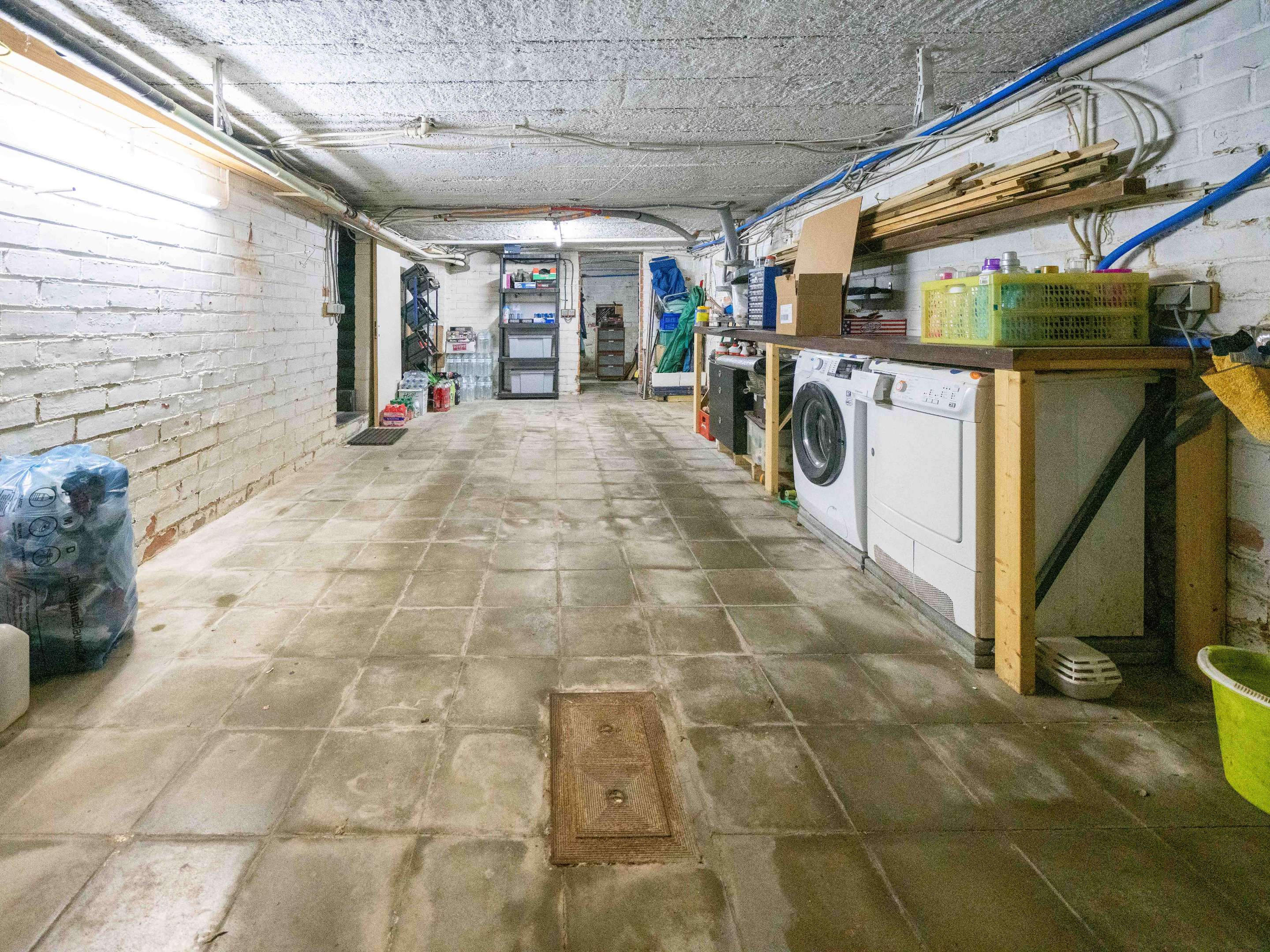 Volledig gerenoveerde woning in rustige woonwijk 