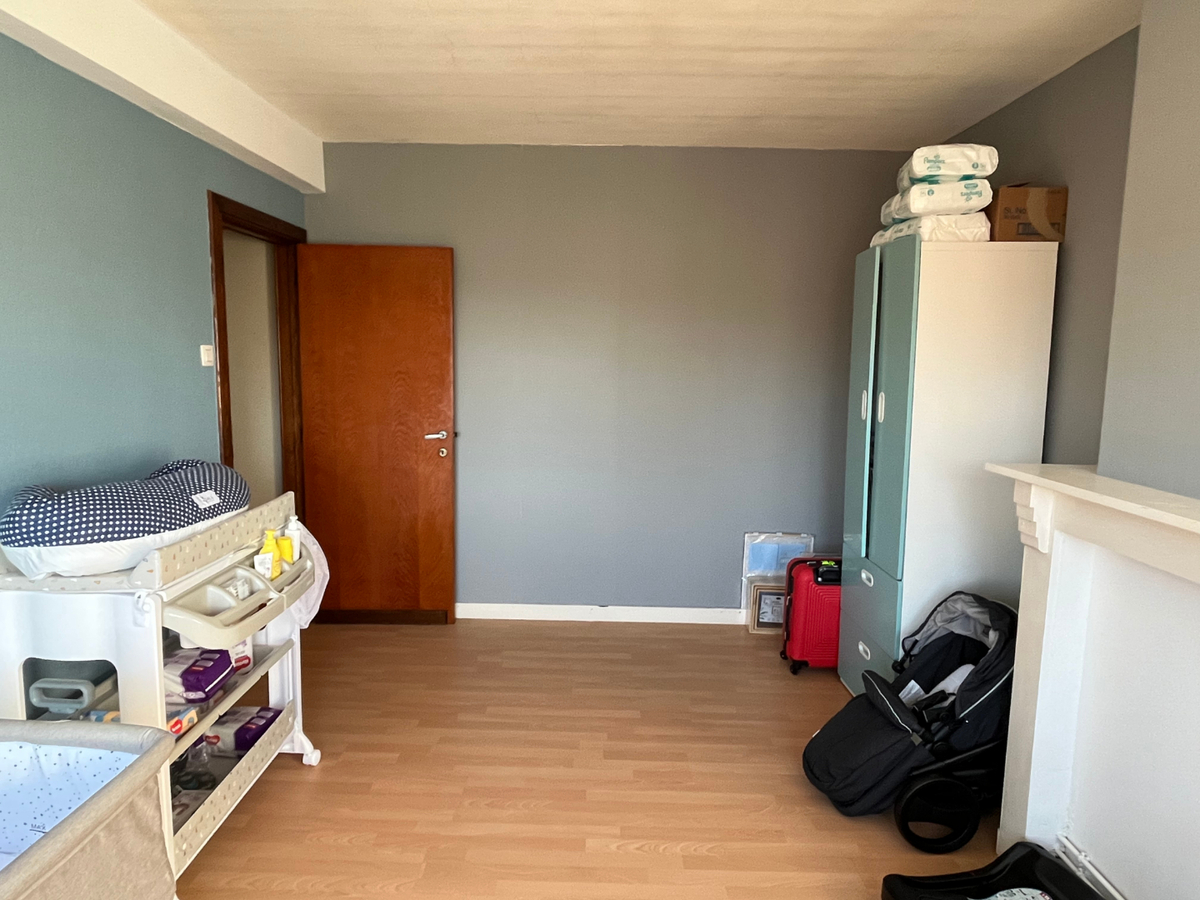 Aangename woning met tuin : zeer rustig gelegen én op slechts 50 m van de Gaverse Markt. 