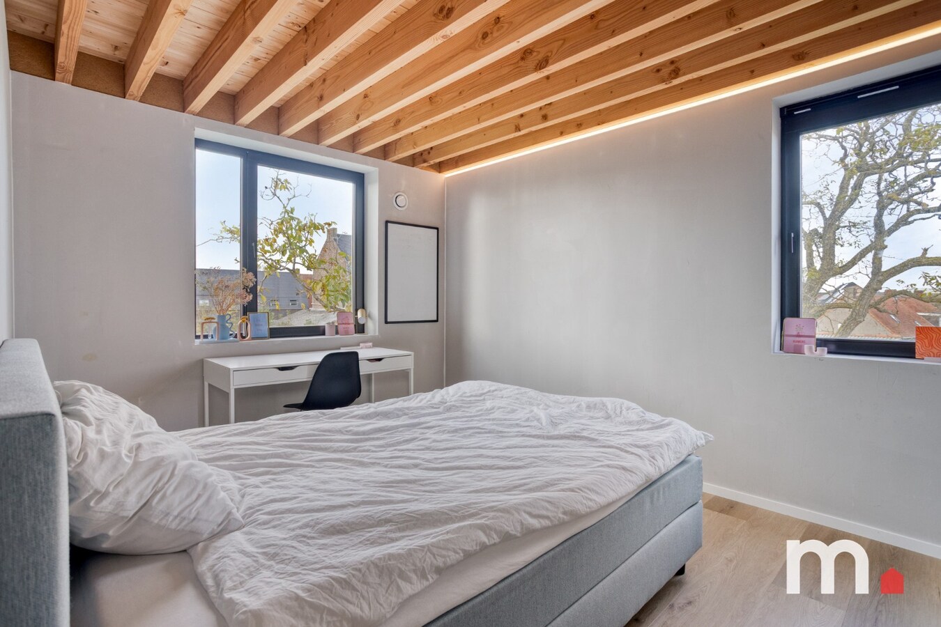 Unieke Villa te Lendelede met 5 slaapkamers met hoogwaardige afwerking ! 