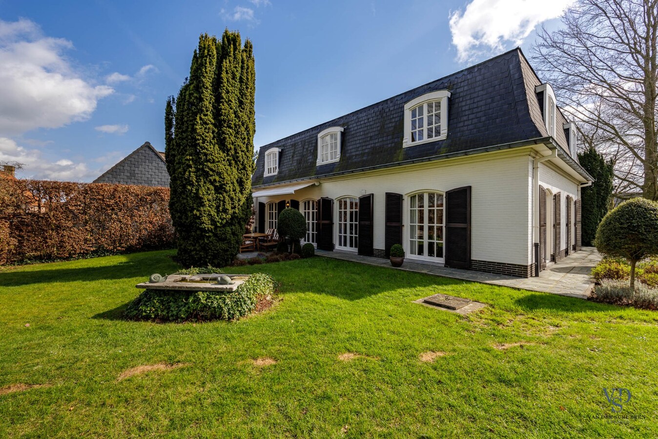 Karaktervolle villa, in Franse stijl. 