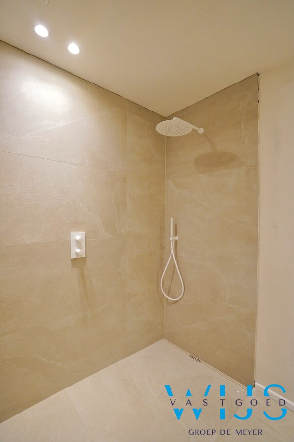 Prachtig nieuwbouwappartement in stijlvol project te centrum Wachtebeke! 