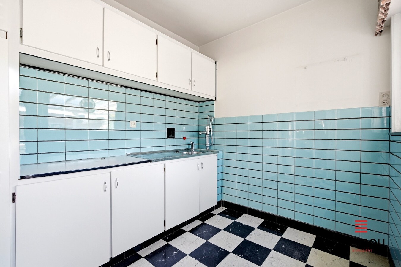 Open bebouwing met 3 slaapkamers, garage en noordoostgerichte tuin in Houthulst! 