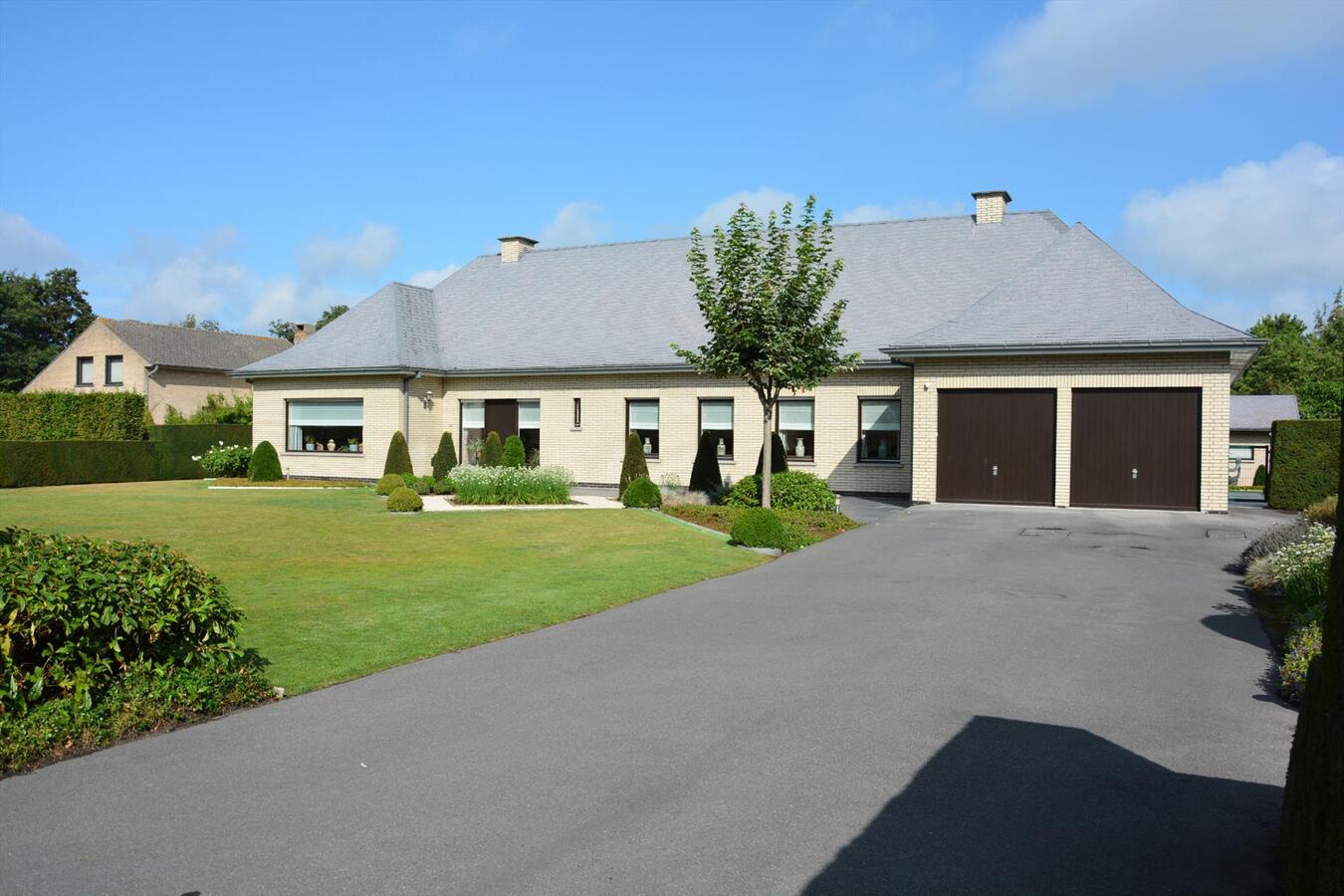 Verkocht - Excl villa - Varsenare