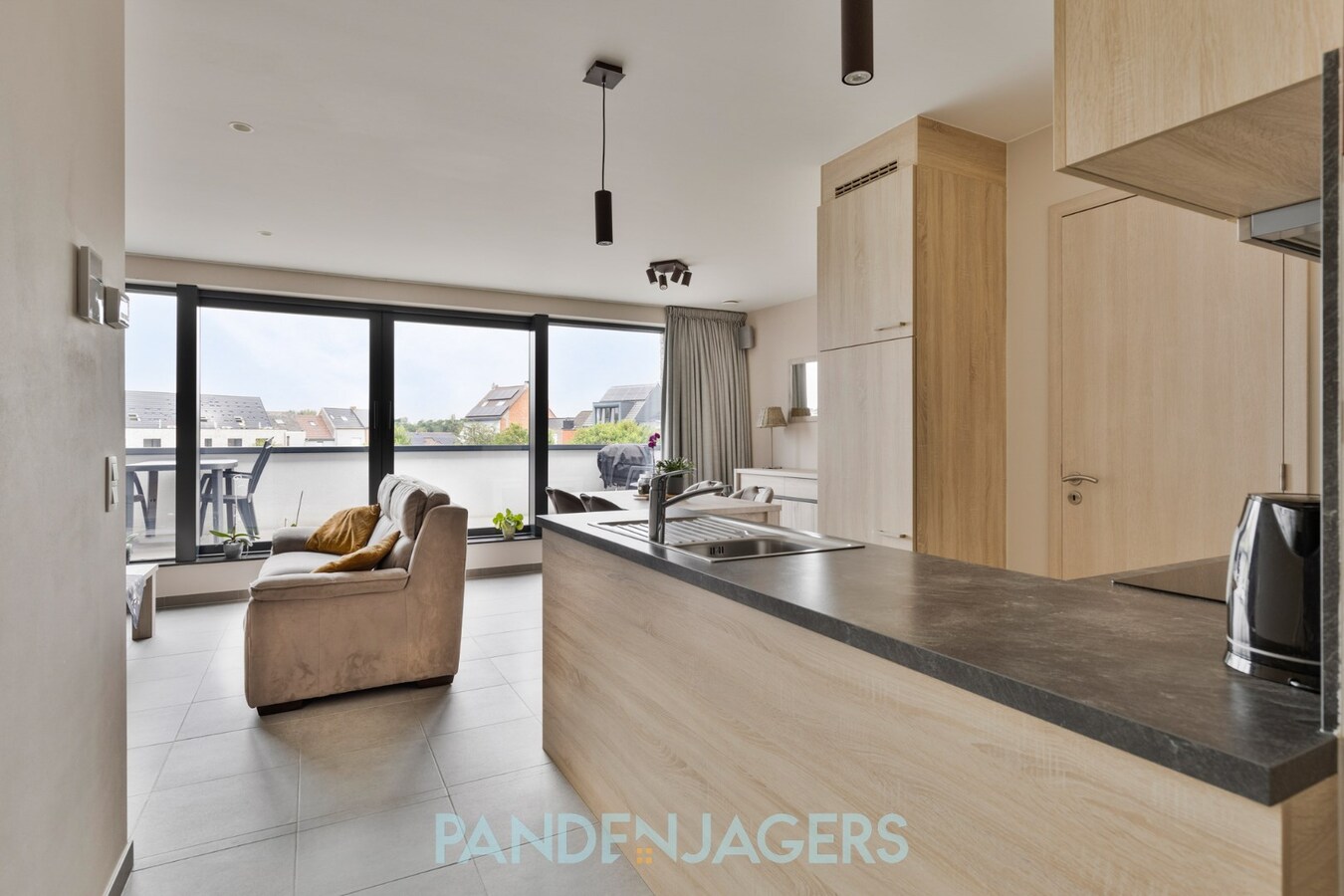 Recent appartement (2020) met 2 slpks en garage te Duffel 