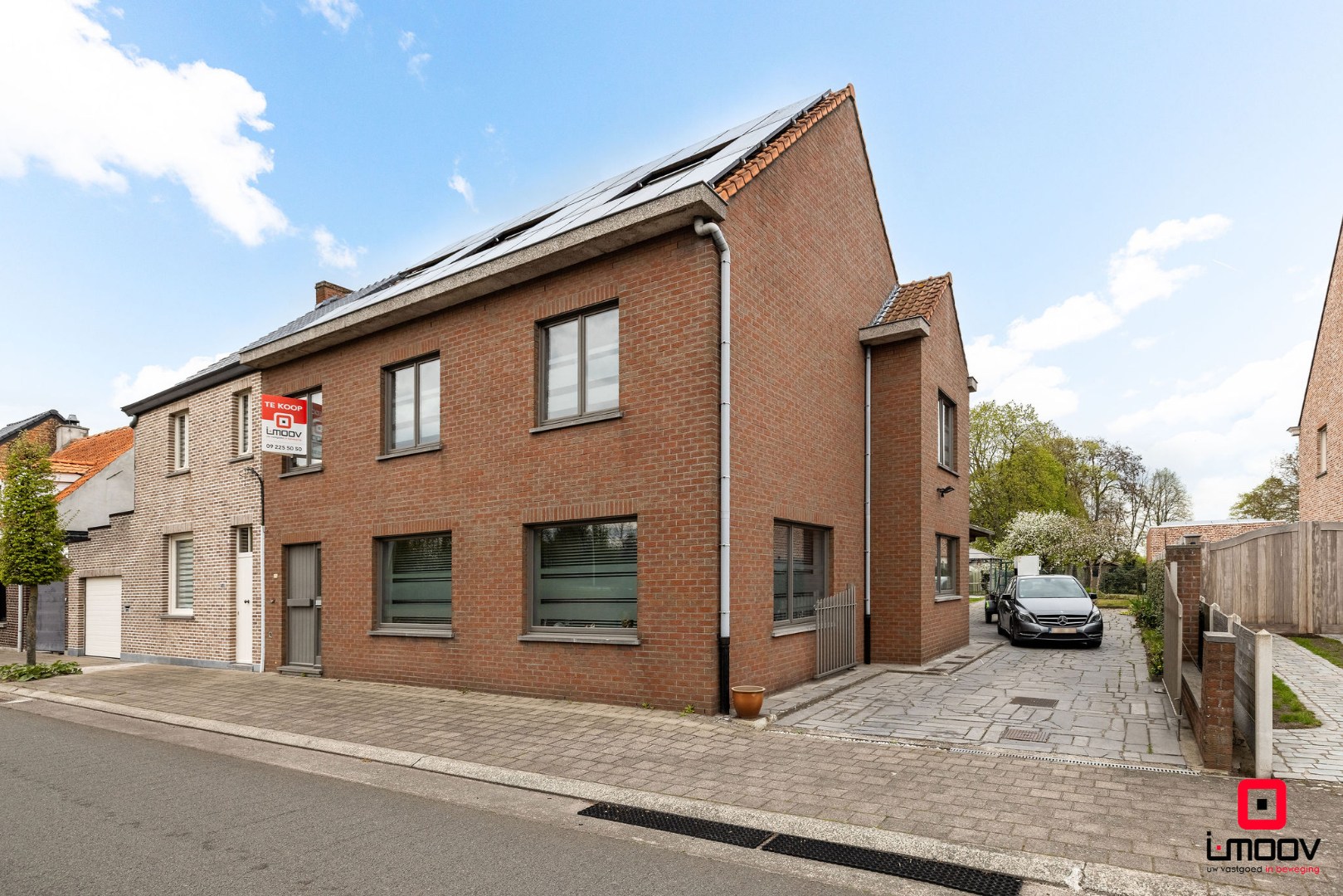 Lichtrijke gezinswoning met 3 à 4 slaapkamers en zonnepanelen te Destelbergen 