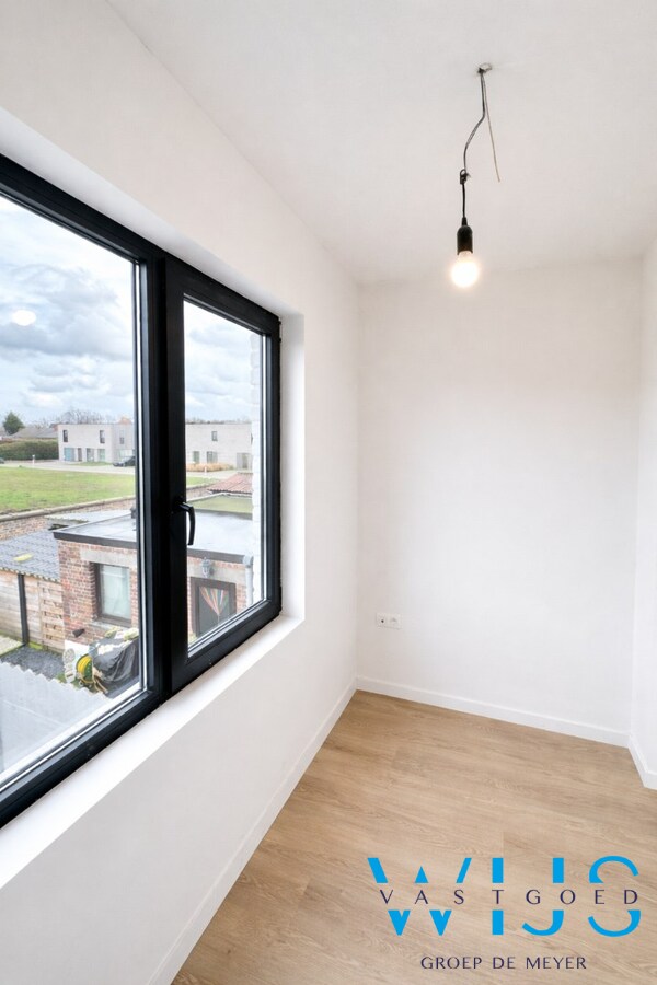 Volledig gerenoveerde, energiezuinige woning in Eeklo 