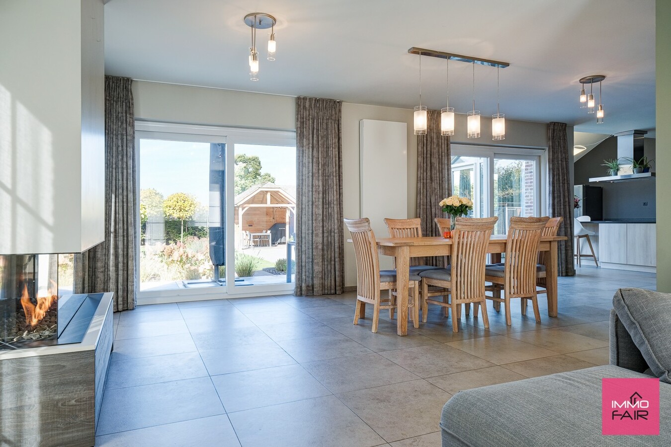 Luxueuze, energiezuinige woning in residentiële woonwijk 