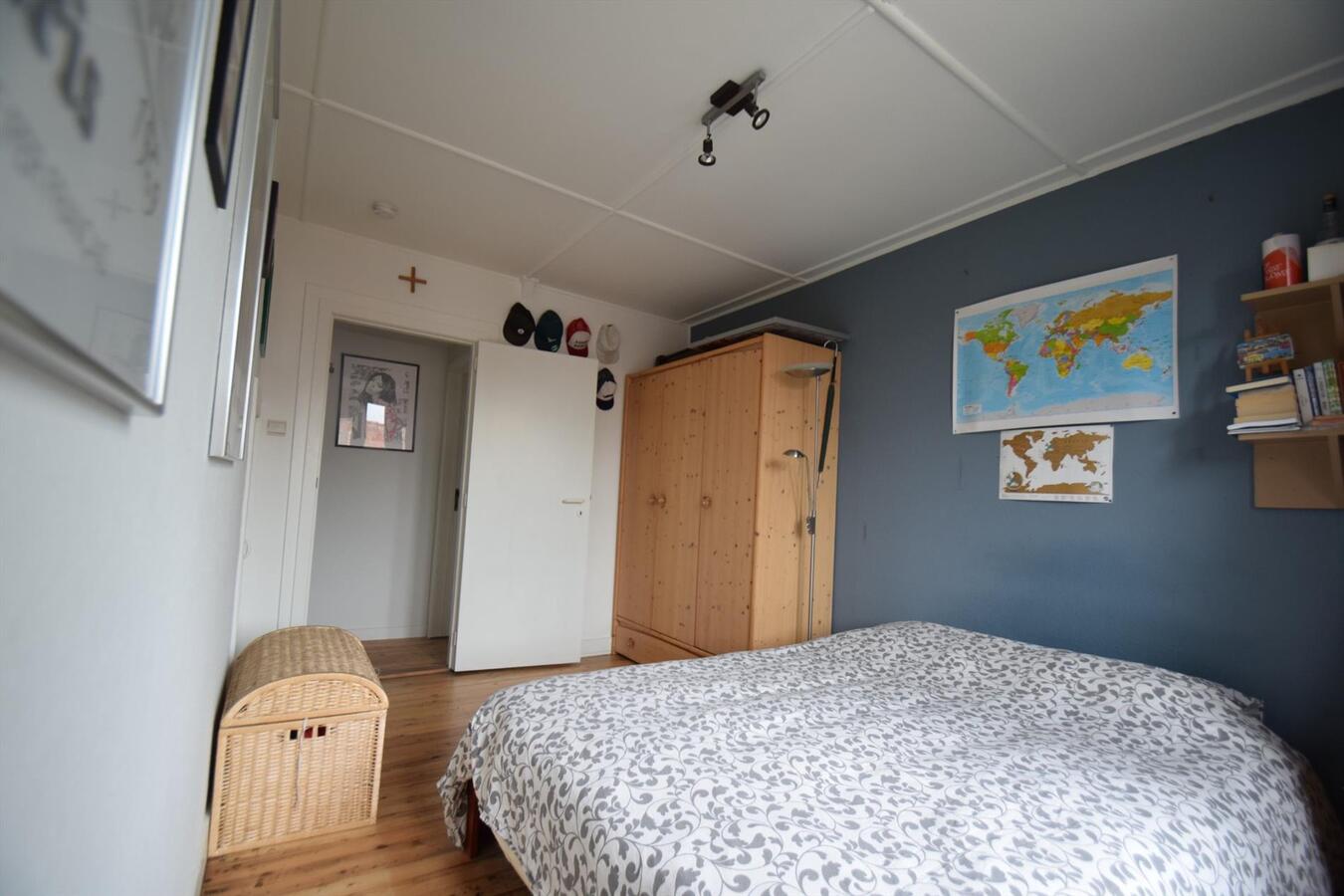 Kwalitatief gerenoveerde, ruime 4-slpk-woning met toffe stadstuin op Christus-Koning 