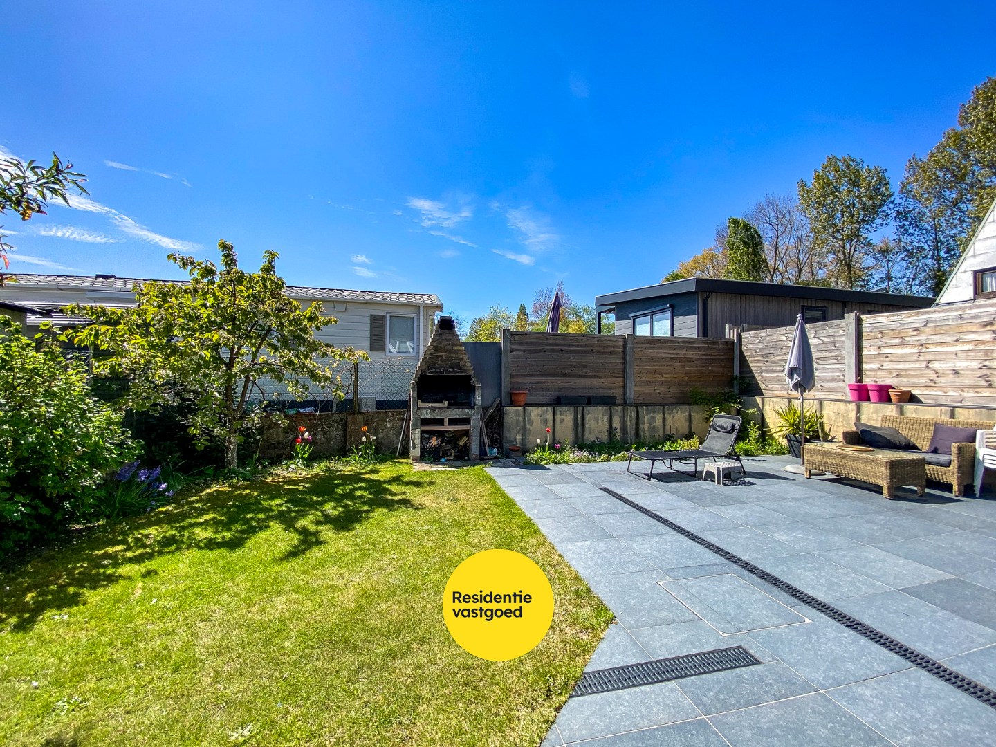 Instapklare woning gelegen op 330m² te Oostduinkerke. 